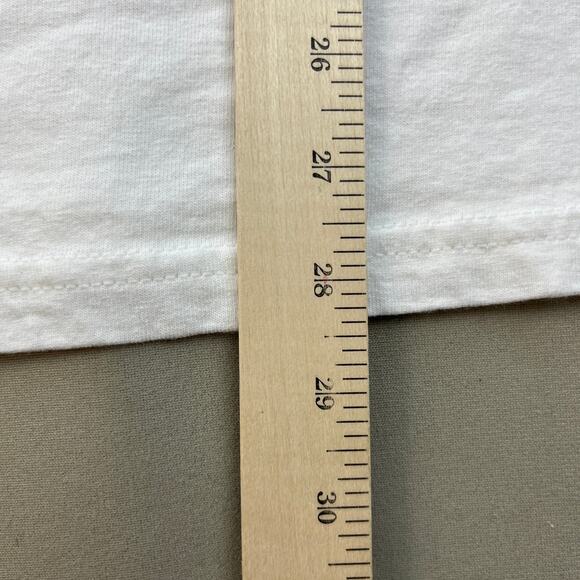 Vintage Loyola University Chicago T-Shirt Adult Medium White Basketball Ramblers - Picture 9 of 10